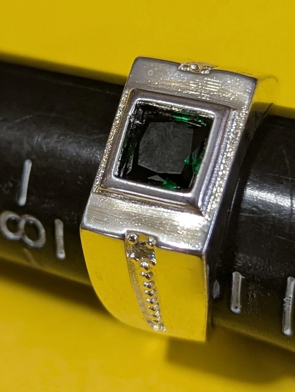 925 Sterling Silver Emerald Gemstone Ring Lab Grown Emerald & CZ Stones New